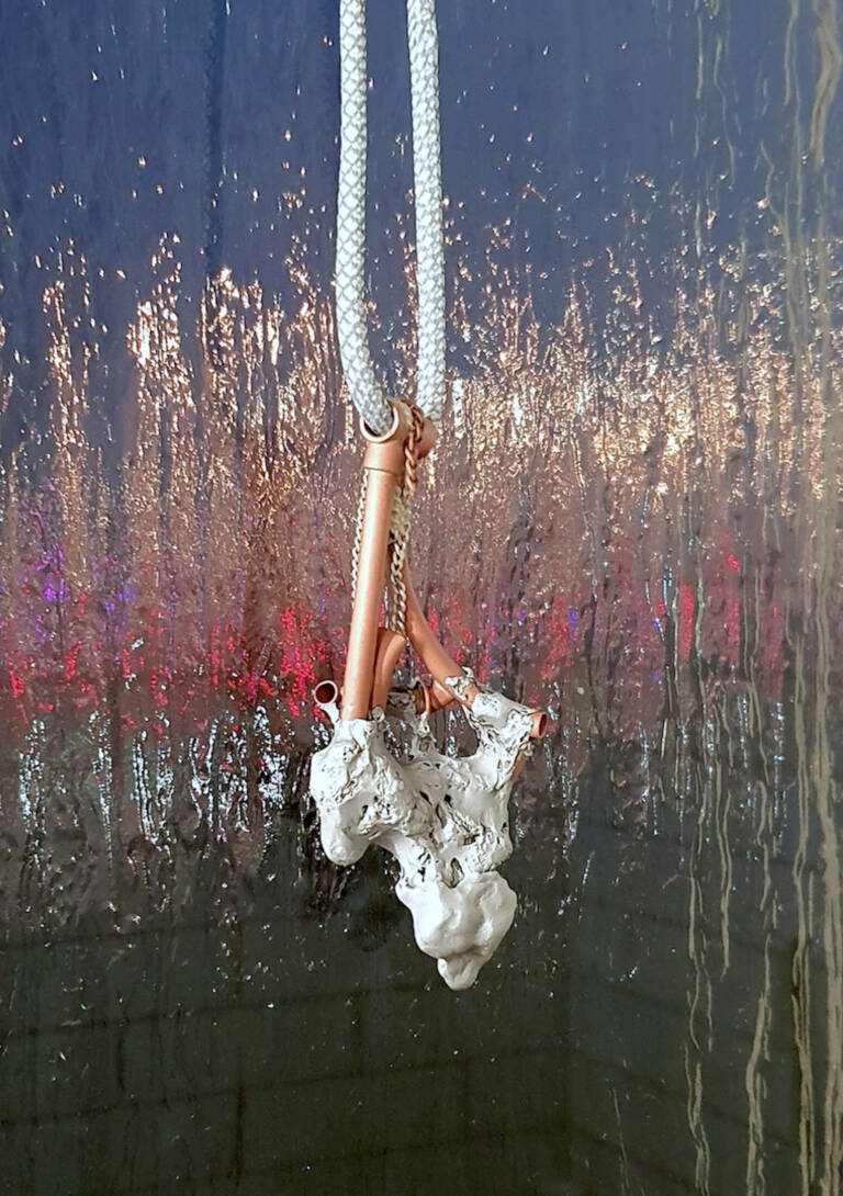 04 Parabolic Drippings Birgit Thalau unsettled flow 2025 copper tube jewellery aluminum. Photographer Birgit Thalau 1 768x1090